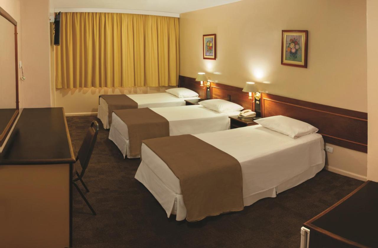 Lira Hotel Curitiba Esterno foto