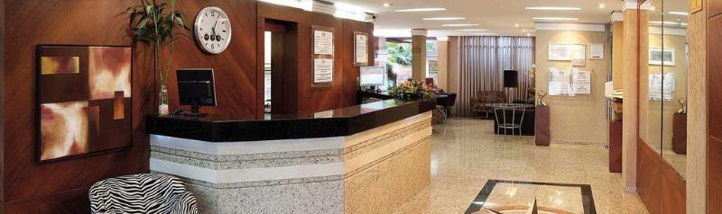 Lira Hotel Curitiba Esterno foto